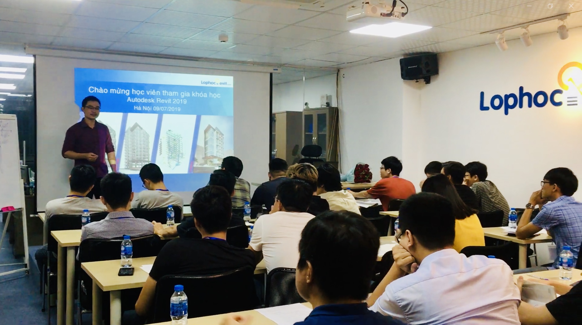 D. Nghiệp Xuân Mai Tuyển Dụng Học Viên